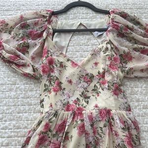 Beautiful midi floral dress